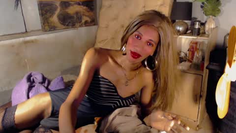 hugecock_caramel online show from July 13, 8:00 pm