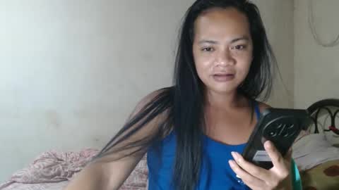 hugecockasian33 online show from May 19, 11:38 am