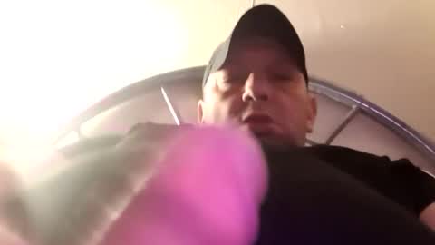 hugecummer10 online show from January 12, 1:55 am