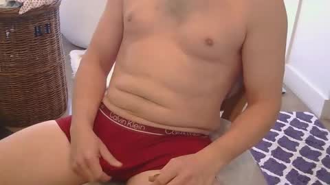 hugejass25 online show from February 22, 5:44 pm