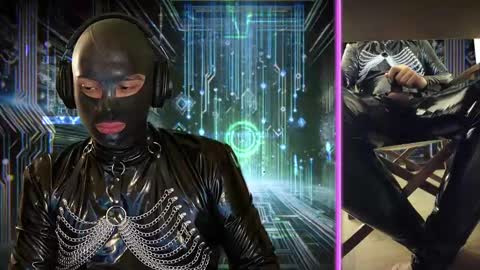 Snapshot of humandr0id chatting on February 19, 6:10 pm Humandroid online show from February 19, 6:10 pm