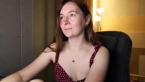 Snapshot of humpygrey chatting on November 30, 5:17 pm HumpyGrey online show from November 30, 5:17 pm