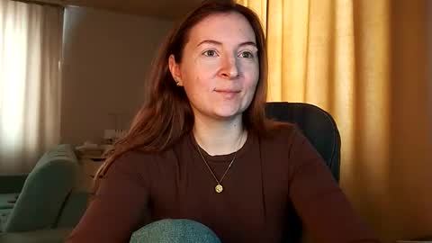 Snapshot of humpygrey chatting on February 4, 6:08 am HumpyGrey online show from February 4, 6:08 am