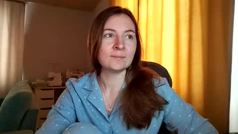 Snapshot of humpygrey chatting on February 5, 6:07 am HumpyGrey online show from February 5, 6:07 am