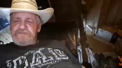 Snapshot of hung34u chatting on January 3, 7:27 am hung34u online show from January 3, 7:27 am