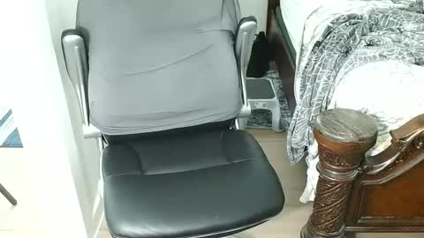 Snapshot of hung74u chatting on September 28, 6:02 pm hung74u online show from September 28, 6:02 pm