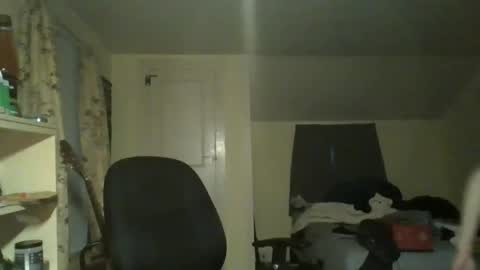 Snapshot of hung_rtz chatting on November 15, 11:18 am hung_rtz online show from November 15, 11:18 am