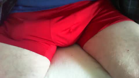 Snapshot of hungandhilarious chatting on April 8, 3:34 pm hungandhilarious online show from April 8, 3:34 pm