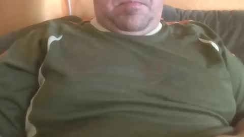 Snapshot of hungarianfatcockdady chatting on May 23, 1:59 pm vastagfasz magyar apuci online show from May 23, 1:59 pm