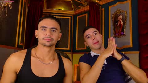 Snapshot of hungcutetop chatting on December 6, 11:54 am Kelvyn online show from December 6, 11:54 am