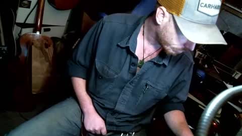 Snapshot of hungginger4u chatting on January 13, 12:10 pm HungGinger4U online show from January 13, 12:10 pm