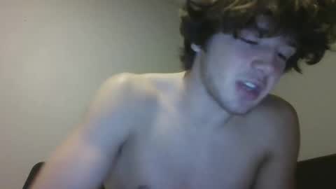Snapshot of hunglikecrazyy chatting on May 26, 2:18 am Tyler online show from May 26, 2:18 am