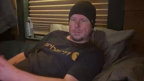 HuingsingleDad79 online show from January 3, 9:36 am