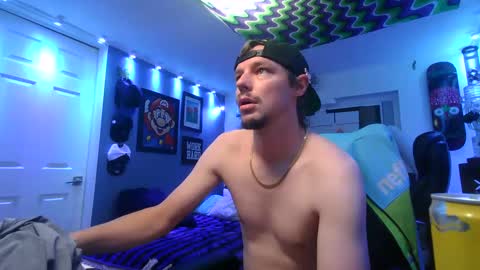 hungtxcock92 online show from September 20, 12:17 pm