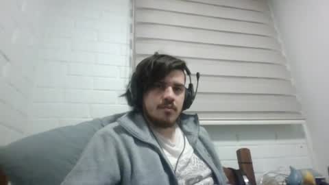 Snapshot of hungweeb chatting on May 26, 3:57 am Rod online show from May 26, 3:57 am