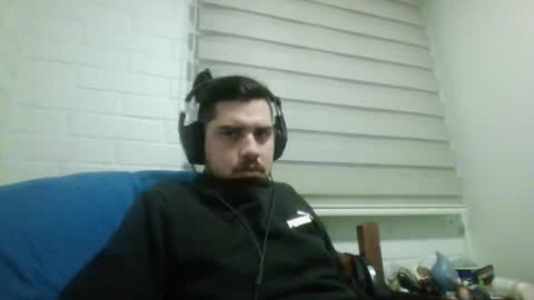 Snapshot of hungweeb chatting on May 28, 1:58 am Rod online show from May 28, 1:58 am