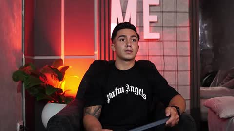 hunk_ryan online show from October 13, 7:47 pm