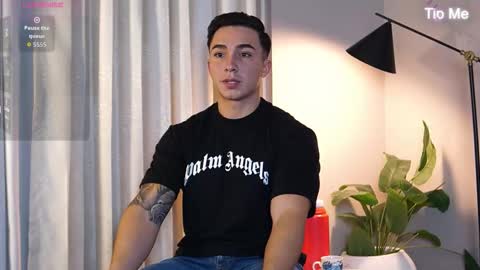 hunk_ryan online show from October 24, 8:22 am