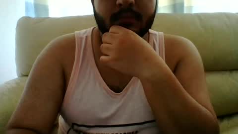 Snapshot of hunkchubby chatting on June 17, 5:32 am chubbyBubby online show from June 17, 5:32 am