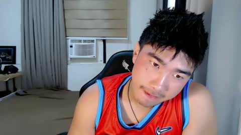 Snapshot of hunkfireman chatting on February 26, 11:26 pm ADAM online show from February 26, 11:26 pm