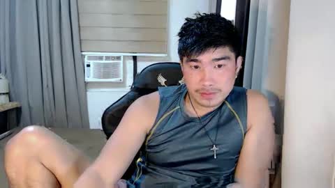 Snapshot of hunkfireman chatting on March 2, 11:11 pm ADAM online show from March 2, 11:11 pm