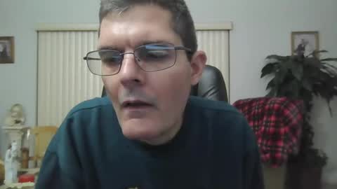 Snapshot of hunkmasclefad458 chatting on January 16, 6:14 am hunkmasclefad458 online show from January 16, 6:14 am