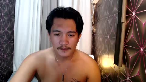 hunkylloyd online show from January 15, 7:26 am