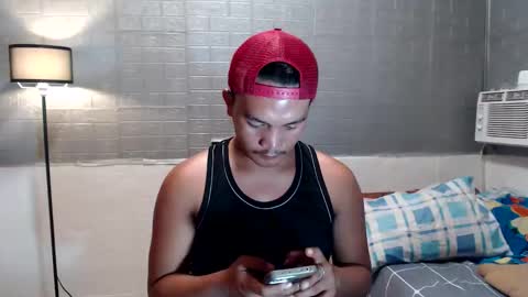 hunkylloyd online show from January 9, 5:54 am