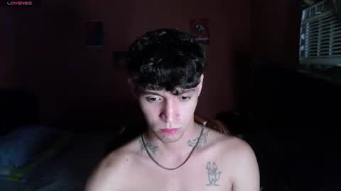 Snapshot of hunter_jagg chatting on July 19, 12:14 am hunter_jagg online show from July 19, 12:14 am