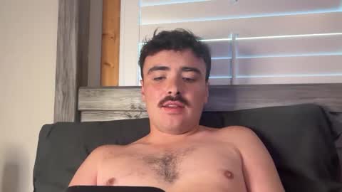 Snapshot of hunterbentleyy chatting on September 8, 10:20 pm Hunter online show from September 8, 10:20 pm