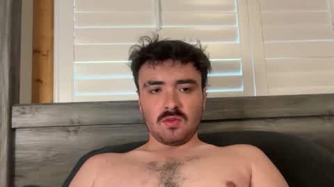 Snapshot of hunterbentleyy chatting on October 6, 10:07 pm Hunter online show from October 6, 10:07 pm