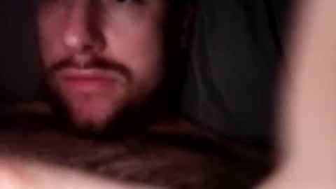 Snapshot of hunternewby94 chatting on June 4, 7:20 pm hunternewby94 online show from June 4, 7:20 pm