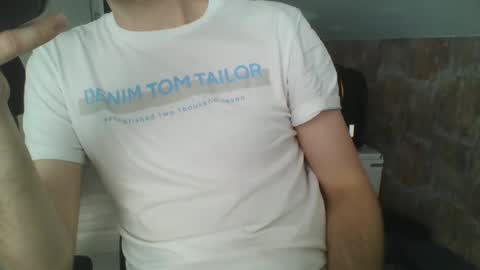 hunting_007 online show from February 25, 12:24 pm