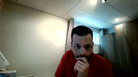 Snapshot of hurley7890 chatting on May 29, 5:33 pm hurley7890 online show from May 29, 5:33 pm
