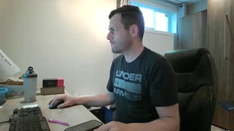Snapshot of hurley7890 chatting on June 3, 2:33 pm hurley7890 online show from June 3, 2:33 pm