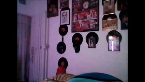 hurtadodirector online show from April 29, 7:45 am