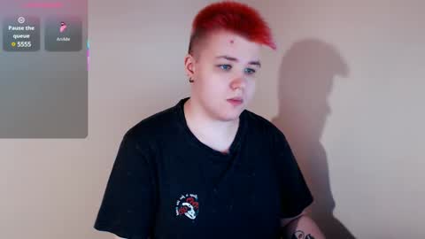 Snapshot of husk_ryan chatting on February 26, 12:25 pm Ryan online show from February 26, 12:25 pm