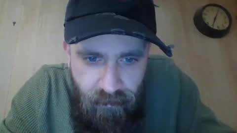 huskygengar22 online show from April 6, 11:16 pm