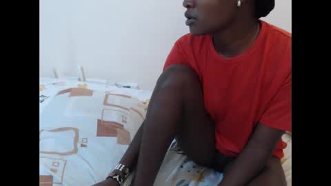hyacinth_b online show from June 11, 12:32 am