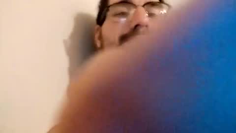 Snapshot of hybrid_lover419 chatting on March 9, 3:32 am Hybrid Lover419 online show from March 9, 3:32 am