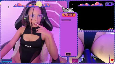 Snapshot of hyliebloom chatting on January 12, 12:44 pm Ashley online show from January 12, 12:44 pm