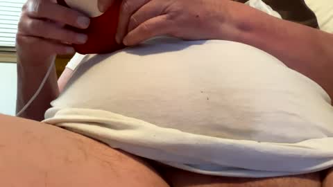 Snapshot of hymike1169 chatting on February 2, 6:26 am Huck Funn online show from February 2, 6:26 am