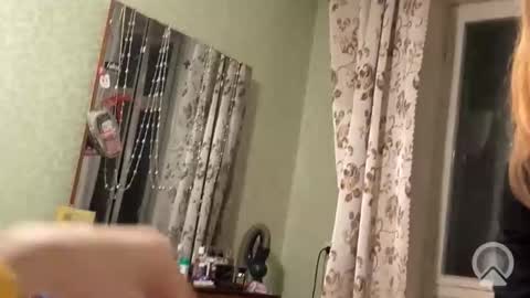 Snapshot of hyperfixation chatting on October 19, 4:40 pm hyperfixation online show from October 19, 4:40 pm