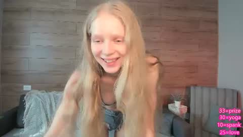 Snapshot of hypnoootic chatting on June 14, 12:51 pm Jenny online show from June 14, 12:51 pm