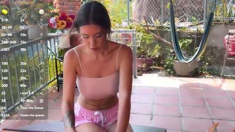 Snapshot of hypnotic_kitty chatting on April 5, 3:26 am Your submissive lady 3 online show from April 5, 3:26 am