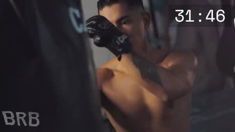 Snapshot of hyun_malee chatting on January 30, 4:48 am K Brandon online show from January 30, 4:48 am