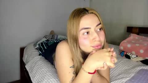 Snapshot of hyunjooo chatting on October 8, 7:33 pm Hyun Joo online show from October 8, 7:33 pm