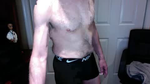 Snapshot of i8bgcq chatting on February 27, 6:53 pm The Talented Mr. DILFy online show from February 27, 6:53 pm