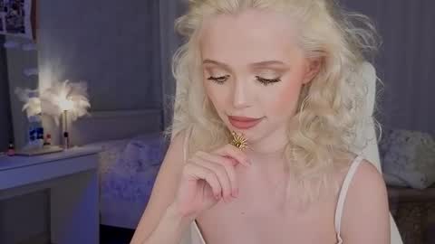 Joselle online show from February 27, 9:37 pm