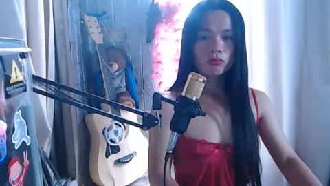 Kim online show from February 8, 7:23 am